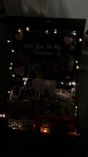 Sweet Candy Gift Box Ideas for Valentine's Day