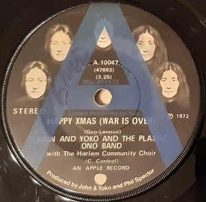John Lennon & Yoko Ono, The Plastic Ono Band, The Harlem Community Choir - Happy Xmas (War Is Over)