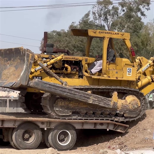 🚜 Powerful Transmission in Action – Amazing Rapper ##Rapper #AmazingFlow #RapMusic #HipHop #Talent