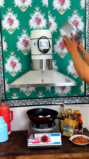 Part 427 || Ultimate Kitchen Exhaust Fan Test! 💨 Clears Smoke in Seconds#KitchenFanTest.