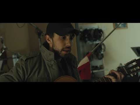 Mo Pitney - If We Make It Through December (Merle Haggard Cover)