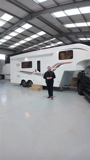 UK-built. Europe-ready. See the Celtic Rambler at CMT Stuttgart 2026 🇩🇪 #fifthwheel #caravan