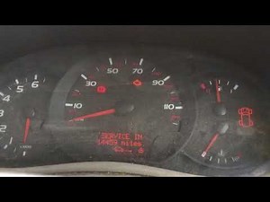 How to reset the service in the Renault Master van?