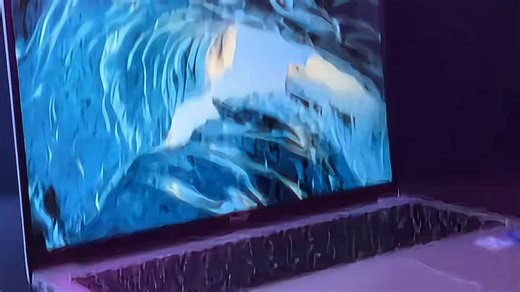 华为新款酷睿i9/i7笔记本，性能强劲适合办公创作，轻薄便携，续航出色，日常使用更省心。