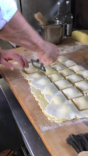 Christopher Wilbrand (@cwsauerbraten)’s videos with Originalton - Christopher Wilbrand