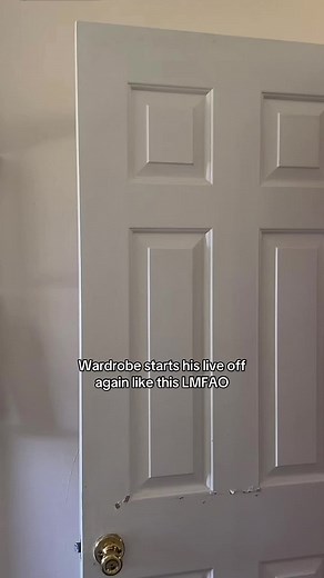 Wardrobe Closet Walk-In: Yona & Chuck’s Funny Live Start