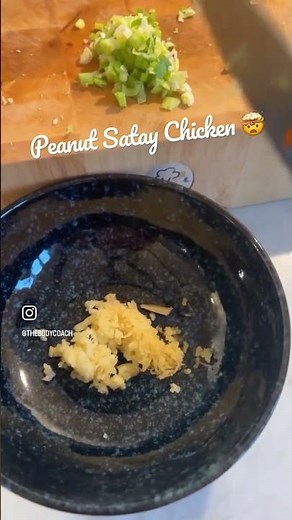 JOE WICKS PEANUT SATAY CHICKEN RECIPE 👌