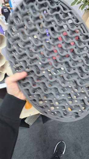 PrintStart3D on Instagram: "Space yizumi @formnext #formnext2025"