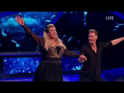 Gemma Collins falls during Dancing On Ice performance | The Bite