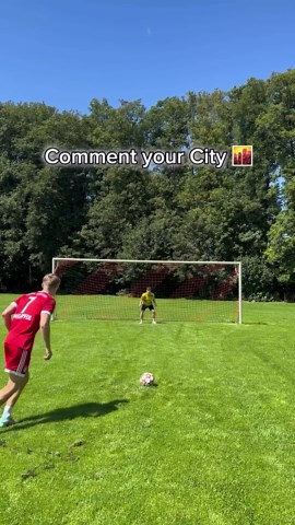 Maxi | Follow @justmaxi_football for more ✅ #fy #trending #viral #reels #football #soccer | Instagram