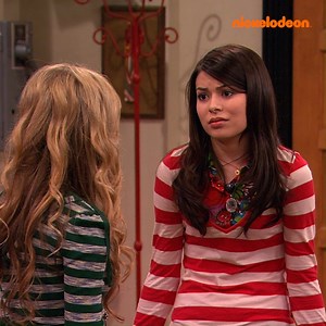 Everyone Quit | Scene | iCarly