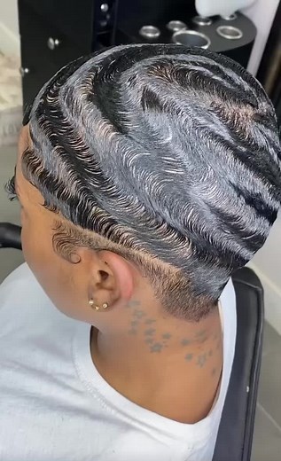 Short Hair Finger Wave Hairstyles for Black Women