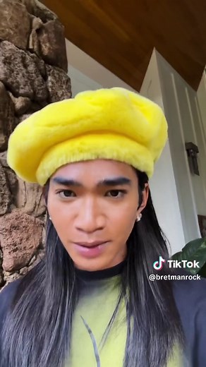 Happy Pawlloween !! Here is my cute little pack costumes this year 🐶🎃👻