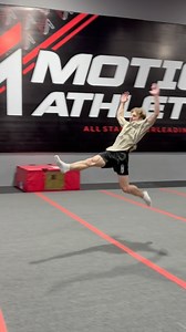 Which running gainer do you like better? 😂 🌳 🍃 🍃 🍃 #saplinggang #tricking #tumbling #gymnastics #parkour #jump #backflip #gainer #reels | Aspen Tree