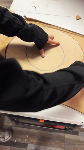 15K views · 172 reactions | Let’s make a 3D piñata castle! #dayinmylife #pinatas #piñata #dayinthelife | Pinatasbychi | Facebook