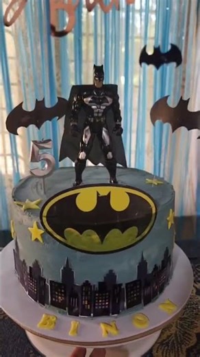 Batman birthday cake for my little batman 😍 #cake #trendingshorts #cakedecorating