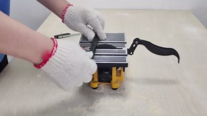 4"Mini Table Saw, Portable Multi-Functional Electric Miter Saw for DIY Handmade Woodworking Crafts, with 3 Blades 60W 110V