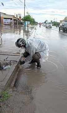Incredible Street Drain Cleanup During Heavy Rain