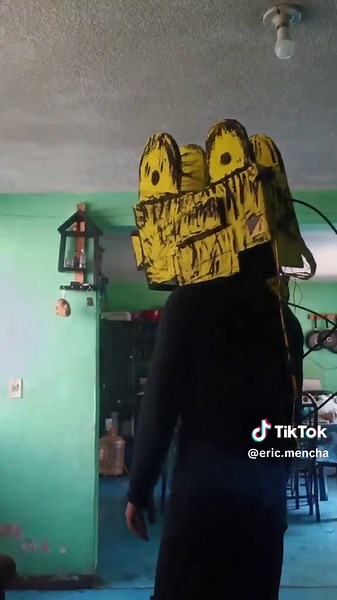 Disfraz de Bendy y el Proyeccionista para Halloween