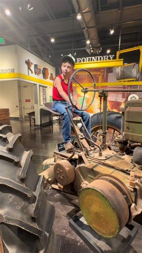 Had a fun time at the #johndeere engine and tractor museum in Waterloo, Iowa so many great pieces and collection, that they switch out | Jackson Farmer