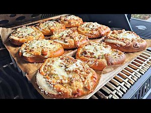 Pulled Pork Party Pretzels
