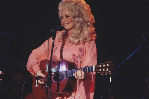 A Record Producer Shared Dolly Parton's 'Major Weakness' as a Songwriter