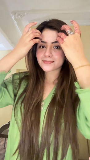 Syeda Alishba Haider Naqvi 🇵🇰 on Instagram: "Get ready with me for university ( 6:30 am🥱) Tea toner @thebodyshoppakistan Multi peptide centella serum @blissfulbeautypakistan disc code (alishba10) Gel Moisturiser @nirvanabotanics disc code (alishba10) Hair mist @fore_essentials Eyebrow pencil @bling.and.glow1 Lipies nars Blush shein Lip treatment @organic_traveller disc code Alishba10 Mascara link in daraz finds Grwm , reels , explore , trending"