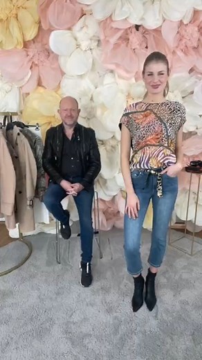 Du hast unseren HSE LIVE Stream mit Brian Rennie verpasst? ☹️🤳 Mach dir keine Sorgen, wir haben alles für dich festgehalten. Schau einfach ins Video rein und freu dich auf Brian Rennie, viele Inspirationen seiner Marke Brian Rennie und jede Menge spannende Fragen. 🎥 👉 Die Produkte aus diesem Stream kannst du hier shoppen (unter "Stream verpasst"): bit.ly/3crSdq4 | hse.de