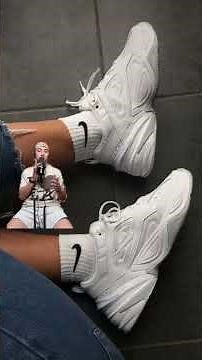 a guide on wearing socks. how to style different sock lengths to match with your shoes & sneakers.