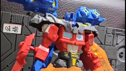 transformers hero mashers electronic optimus prime变形金刚 英雄打造电子柯博文