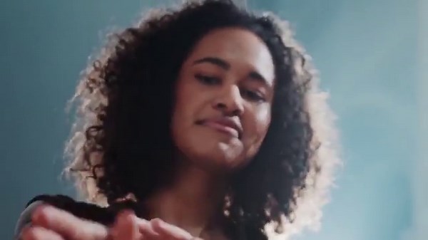 SOL'E - CAN'T GO OUTSIDE feat Poetic Substance ( @sole )