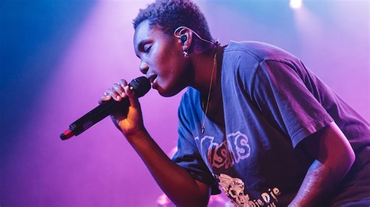 Arlo Parks Announced The ’My Soft Machine Tour’ Across North America