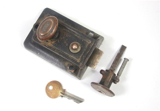 Vintage YALE Rim Lock Nightlatch Set W/ Key | Reclaimed Door Hardware - Etsy
