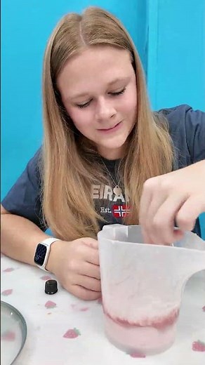 DIY Holiday Soap! 🧼 Santa & Snowman Soap Making with The Assistant #FamilyFun #holidaycraft