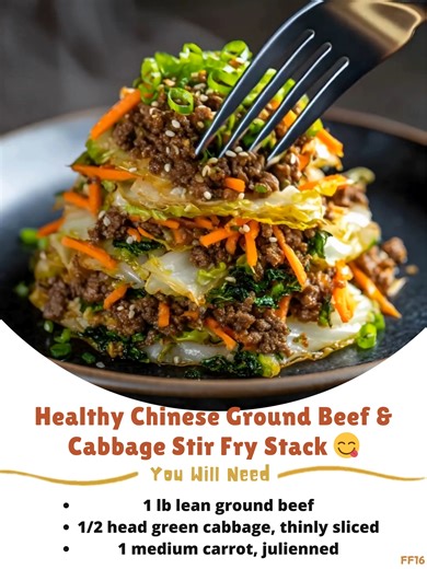 Healthy 💕 Chinese Ground Beef & Cabbage Stir Fry Stack 😋 Ingredients: - 1 lb lean ground beef - 1/2 head green cabbage, thinly sliced - 1 medium carrot, julienned - 1 tablespoon sesame oil - 3 cloves garlic, minced - 1 tablespoon fresh ginger, grated - 2 tablespoons low-sodium soy sauce - 1 tablespoon rice vinegar ..... Full Recipe in Coʍmеոτ 💬 🌪 | Homemade Flavors
