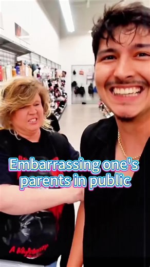 Embarrassing one’s parents in public #embarrassing #public #parents #fyp #funny