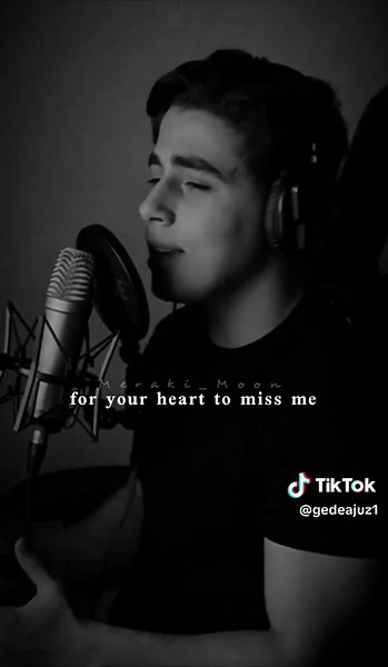 Arabic Sad Song: Expressing Deep Feelings in Music