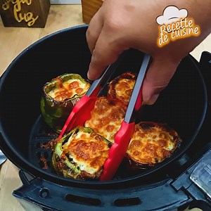 Des poivrons farcis qui font un tabac quand je les prépare | La meilleure recette de cuisine