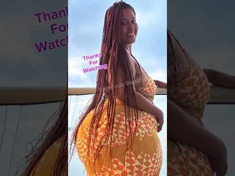 Paula Curves: Beauty, Confidence and Unstoppable Plus Size Model, Fashion Model - Body Positivity