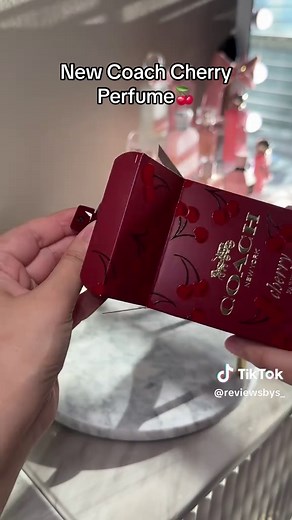 Coach Cherry perfume review: unboxing and first impressions