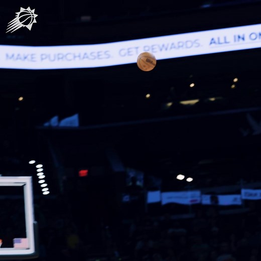 Book is the first player in franchise history with five 30-point performances in a season's first six games 🔥 | Phoenix Suns