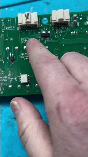 Pellet stove control board repair #appliancerepair #circuitboard #pelletstove