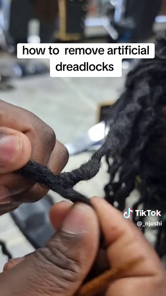 How to Remove Artificial Dreadlocks Easily