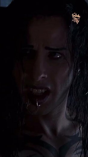 Jennifer Tilly & Alexis Arquette in Bride of Chucky (1998)