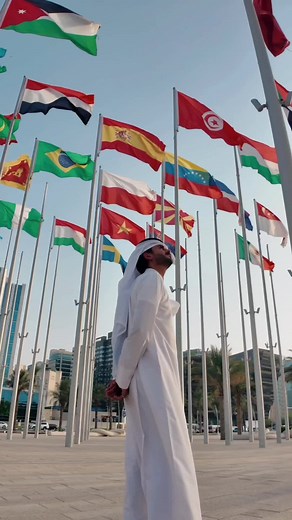 التصميم العربي الآن: إبداعات 74 مصمماً من MENA