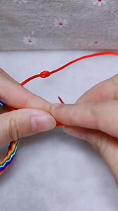 DIY Macrame Bracelet: Easy & Stylish Knots You Need to Know! #bracelet #handmadegifts #trend #trending #diy #handmadejewelry | Diy Concept