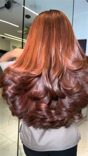FAME| THE RAW HAIR EXPERIENCE on Instagram: "AUBRA 16”400g paired with 5x5 closure 1,280,000"