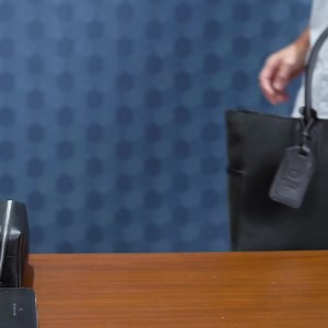 仲介業者最小限に 本当に良い本革バッグをお値打ち価格で | Moralcode