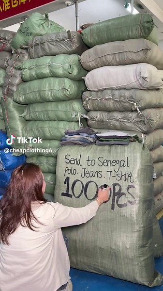 #clothing#wholesale#jeans#T-shirt#hoodie#polo shirts#suit#dress#Amazon Top#Amazon Dress#服装批发#外贸服装批发