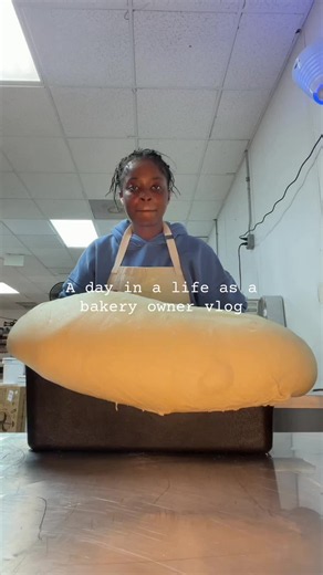 Pre-orders are available on our website right now!! you can find us at the yellow green market every Saturday and Sunday from 10 AM to sell out! #rollanddough #supportsmallbusiness